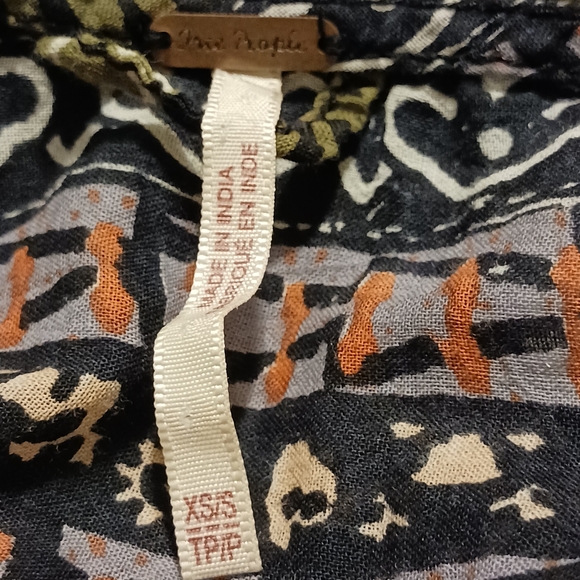 Free People Hold On Tight Gause Hooded Top SzXS Green/Black Oversized - Picture 5 of 13